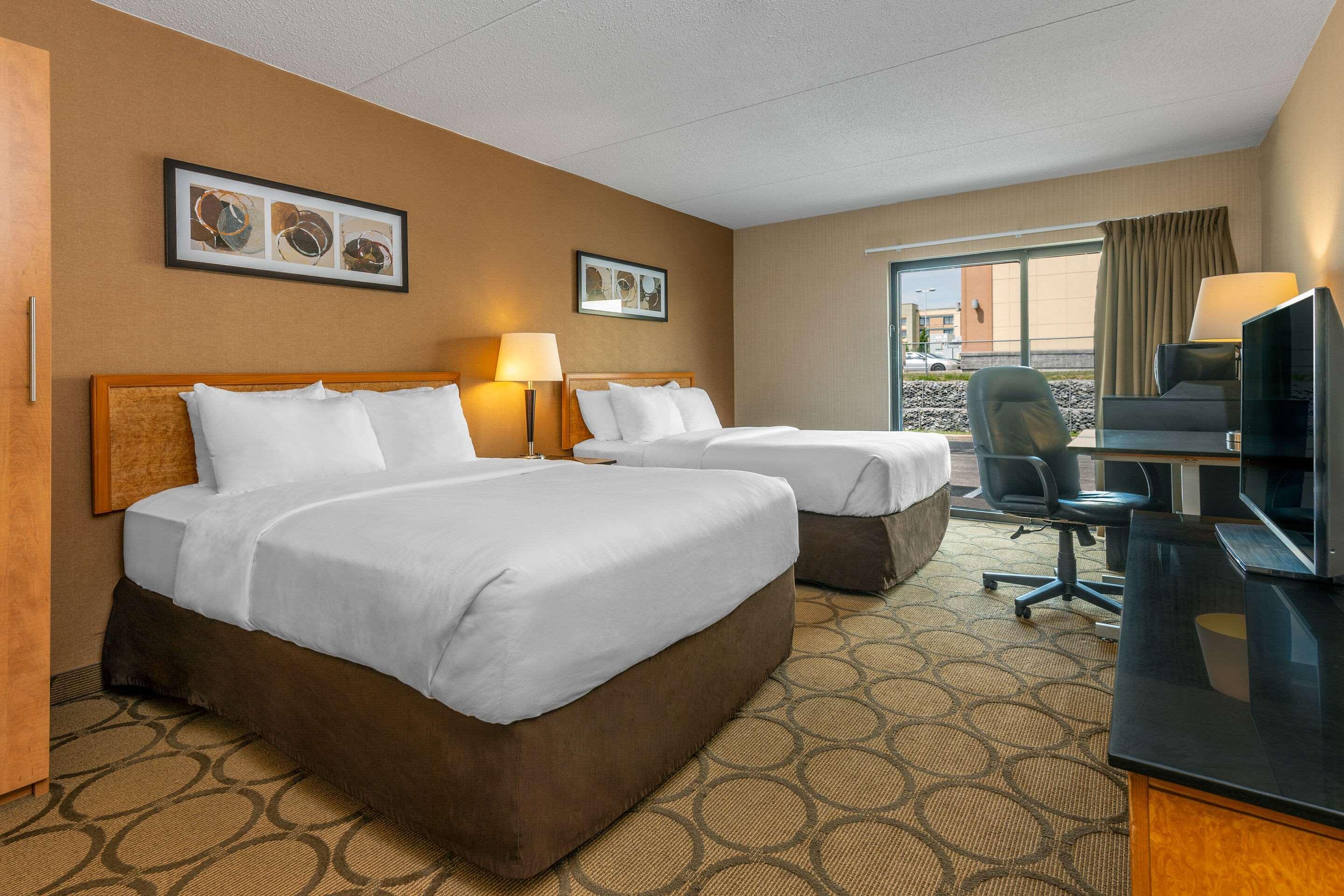 Comfort Inn Timmins Bagian luar foto