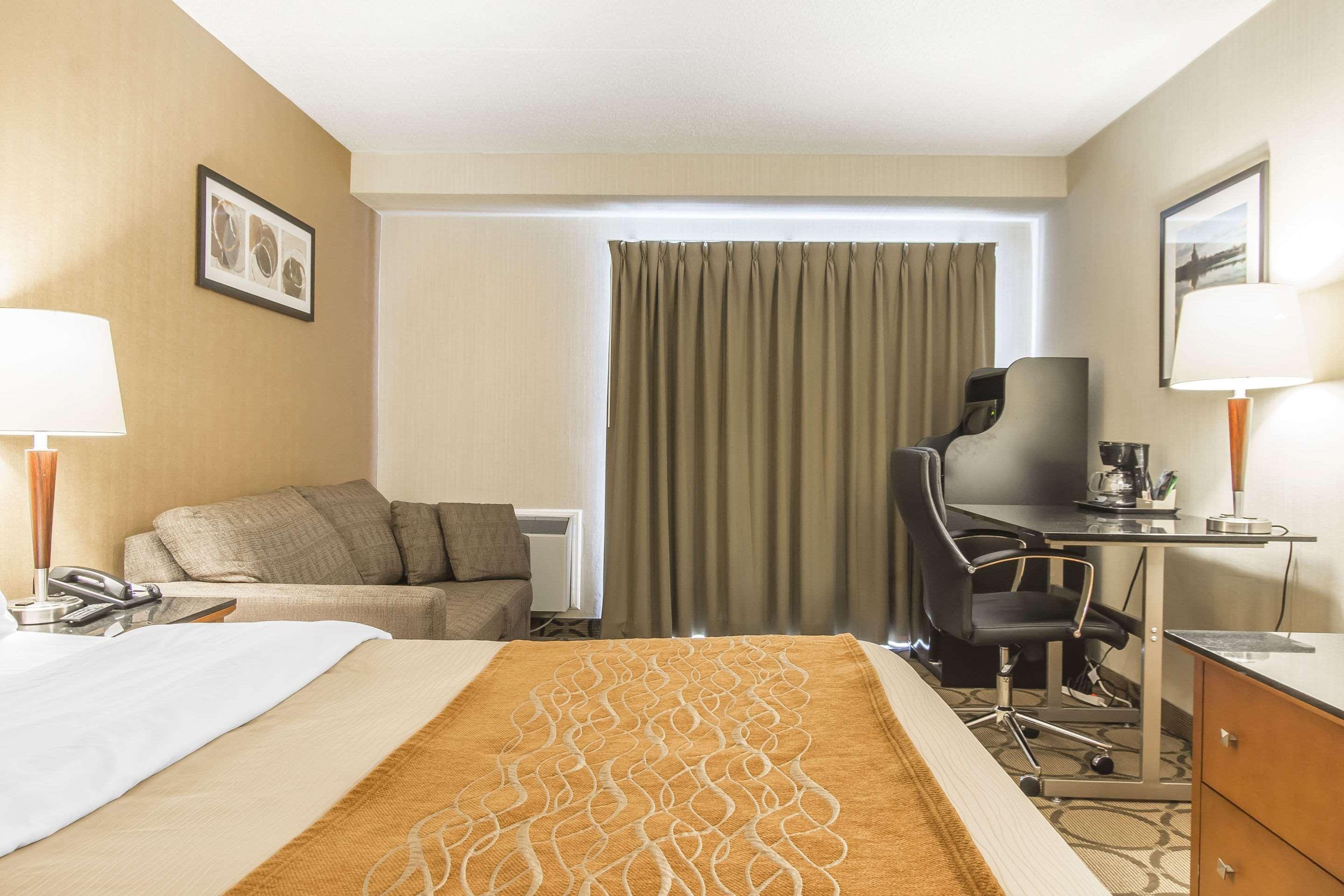 Comfort Inn Timmins Bagian luar foto