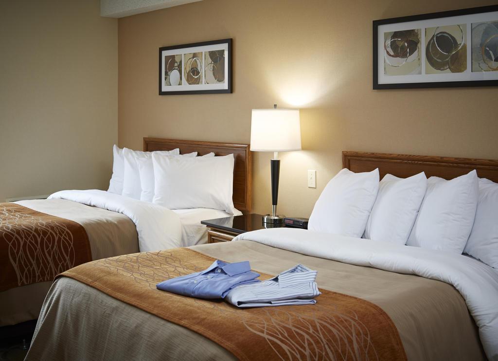 Comfort Inn Timmins Bagian luar foto