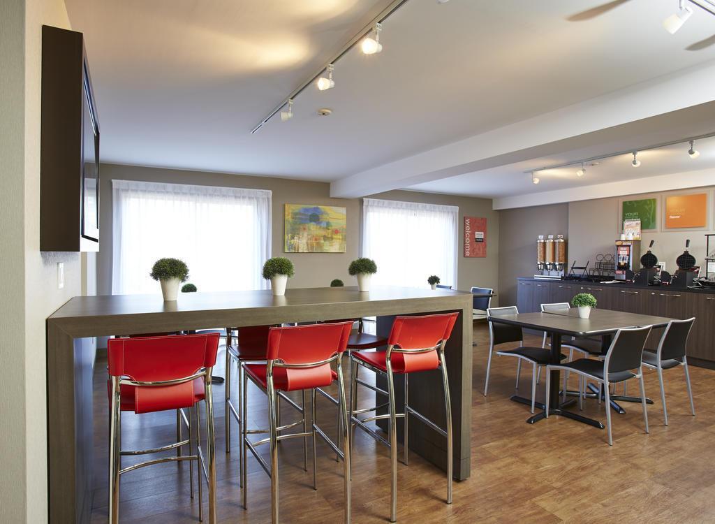 Comfort Inn Timmins Bagian luar foto