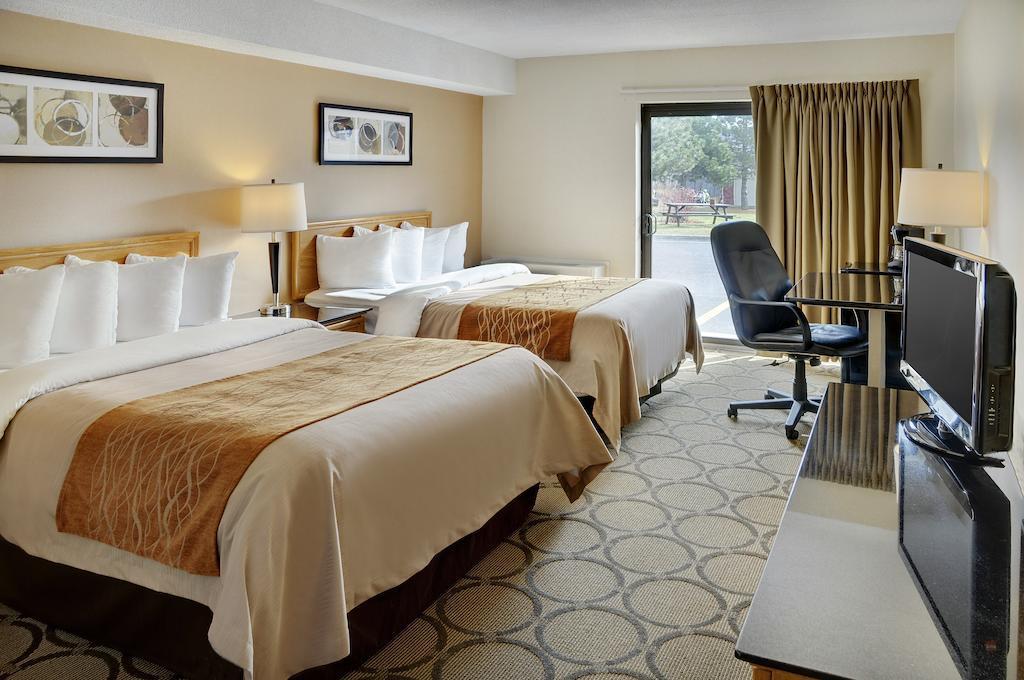 Comfort Inn Timmins Bagian luar foto